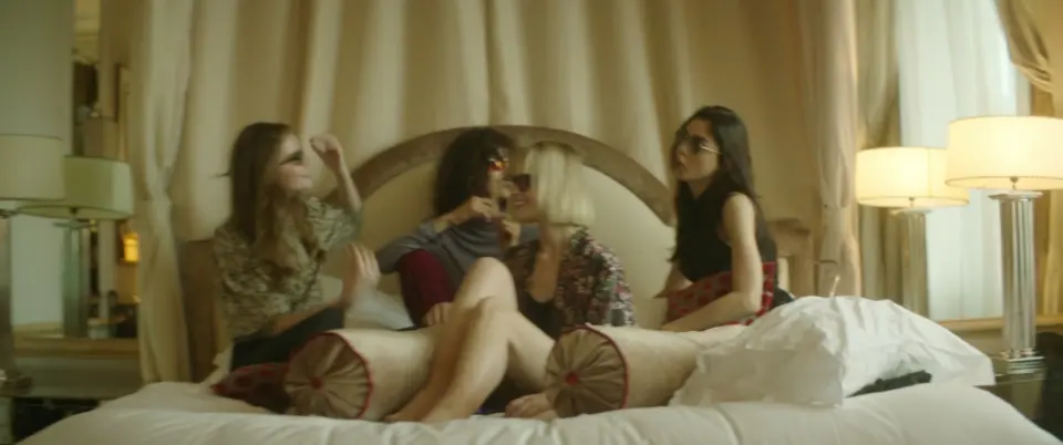 Vogue Eyewear × Luxottica — Vogue Eyewear, film by Andrea Miguel